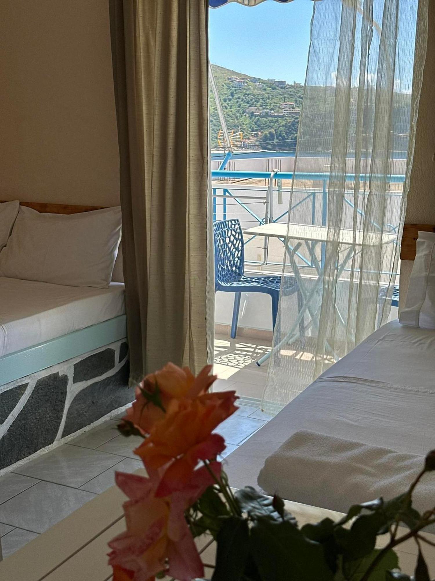 In Himaras Heart Hotel Екстериор снимка