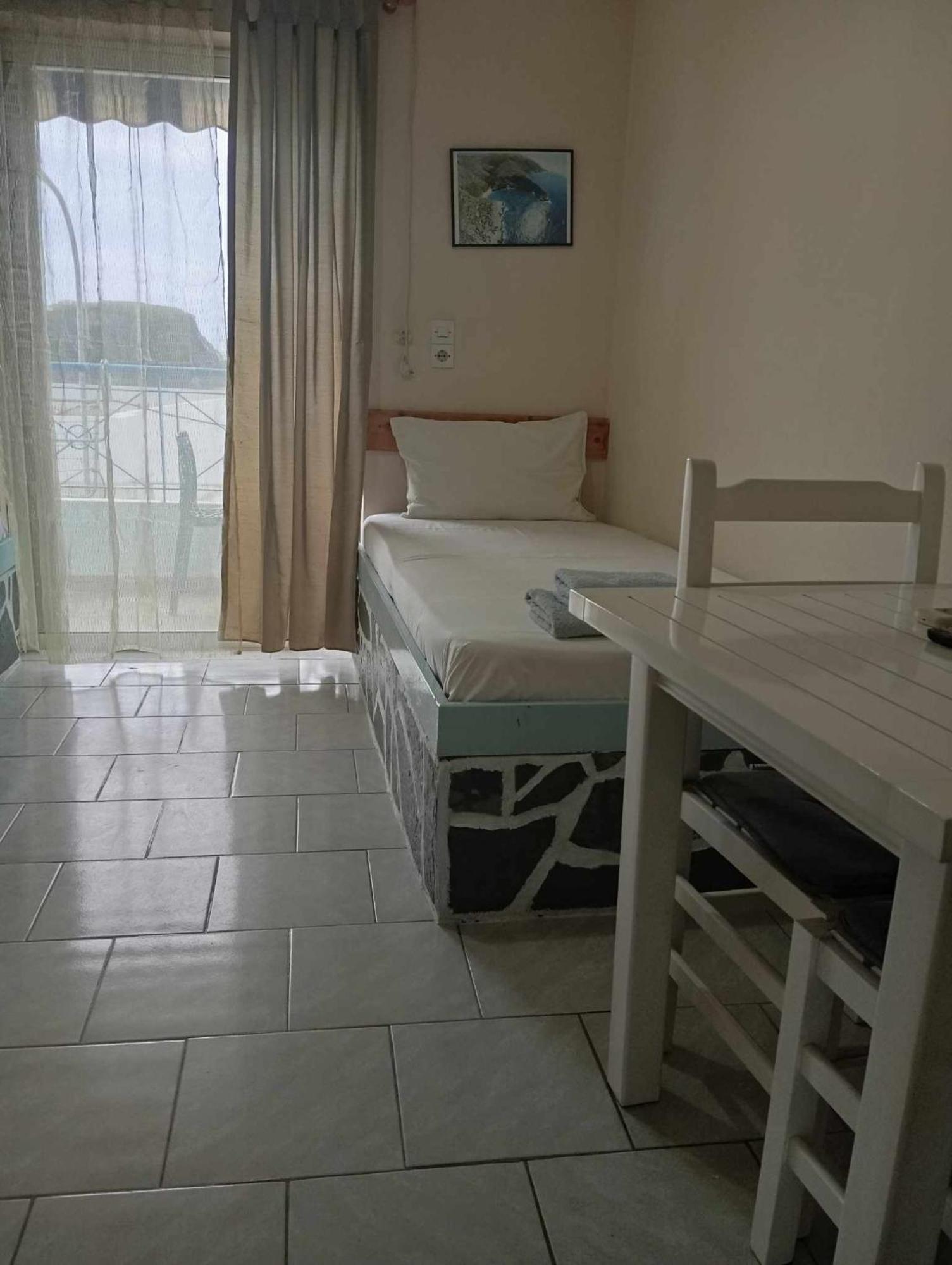 In Himaras Heart Hotel Екстериор снимка